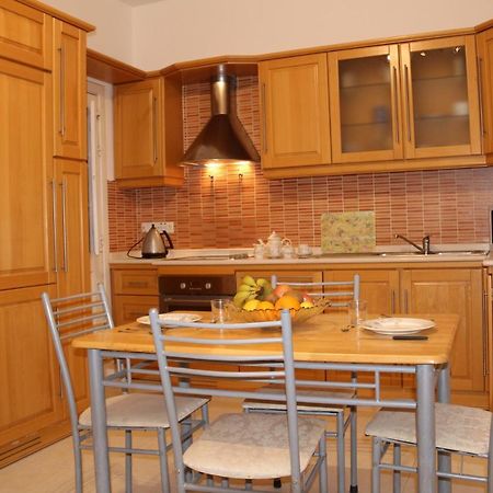 Diana House Apartment สลีมา ภายนอก รูปภาพ