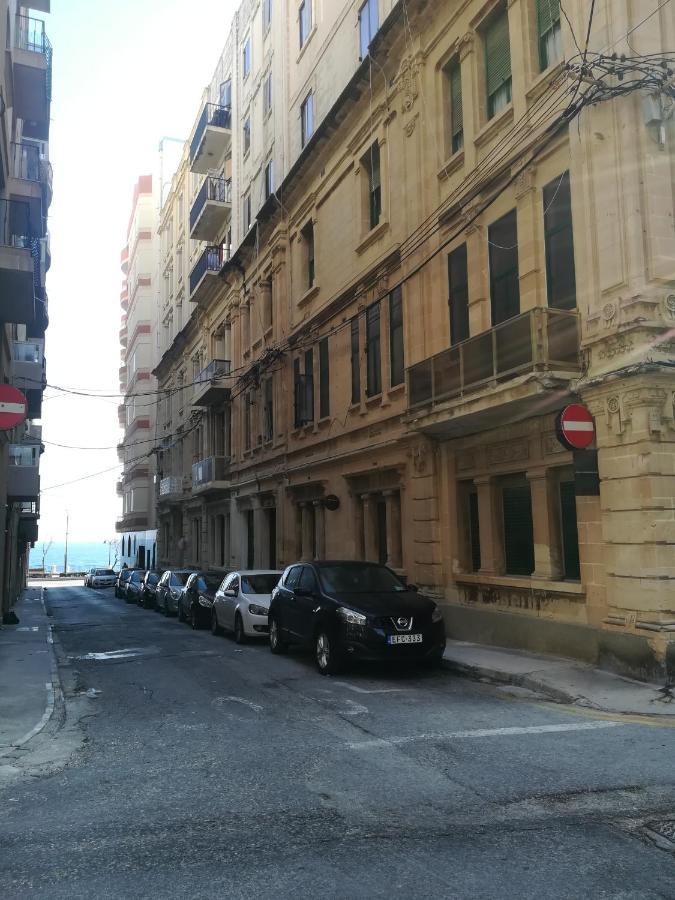 Diana House Apartment สลีมา ภายนอก รูปภาพ